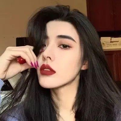 哥斯拉对美加洛